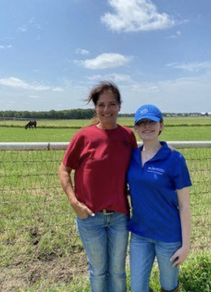 Lauren Underwood poses with Dr. Melanie Ritter